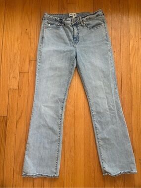 Light Blue Women's Jeans - Classic Mid-Rise boot cut